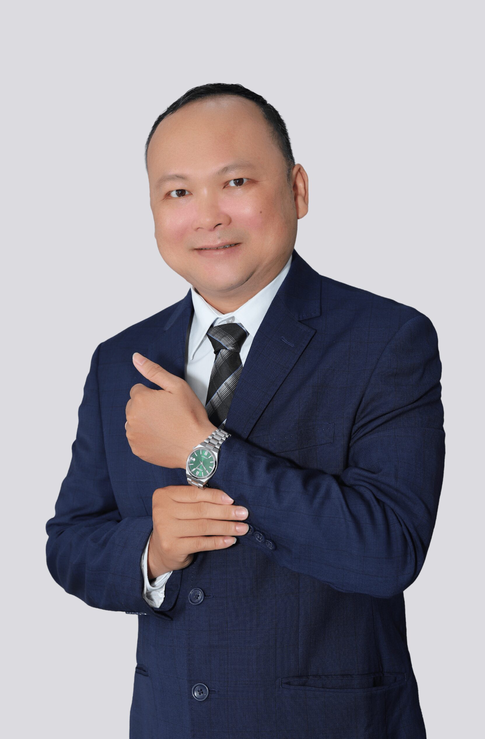Thầy Nguyễn Quốc Trung