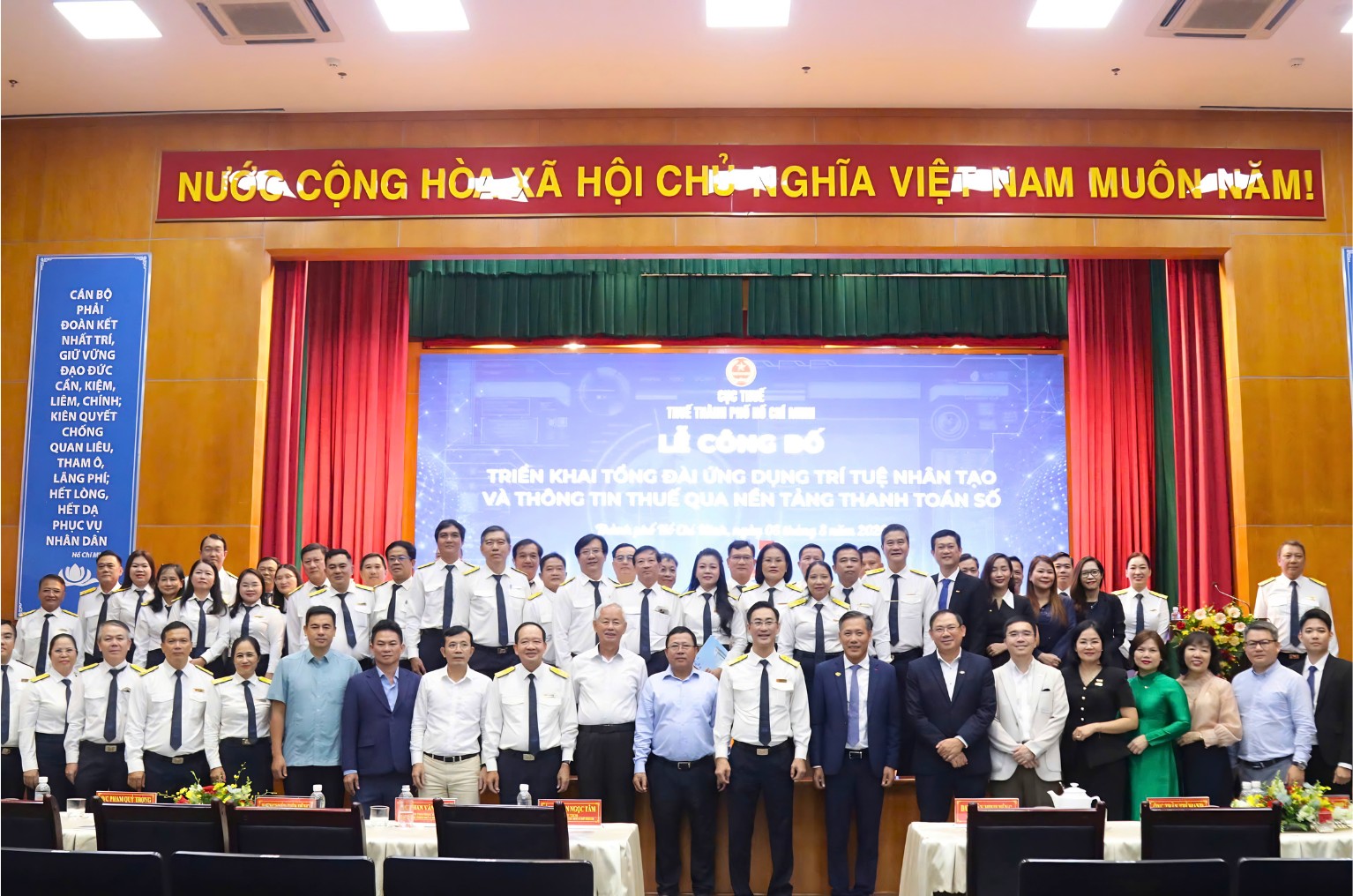 Lễ Công Bố 1787294752