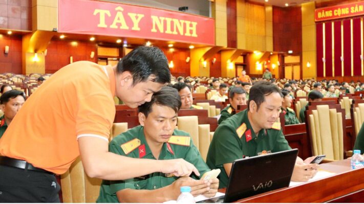Thầy Bảo
