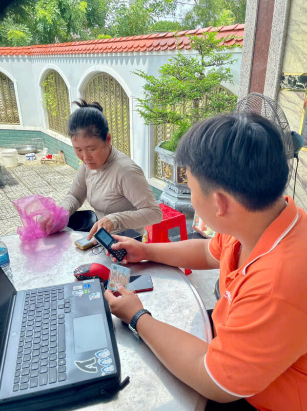 Hỗ trợ ng dân